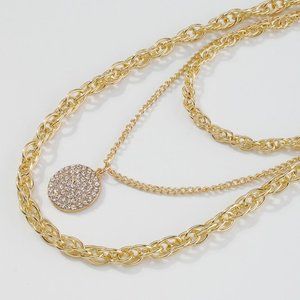 BUNDLE DEAL ! Round Pendant Layered Necklace NEW